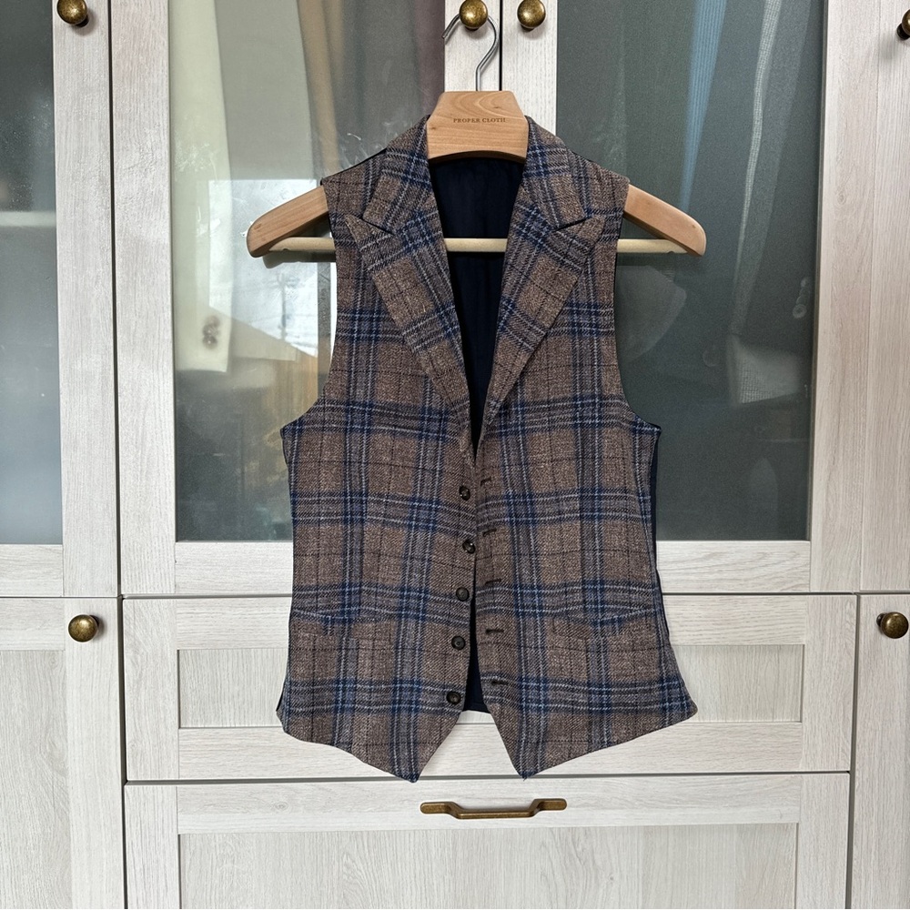 Suitsupply Brown and Blue Checkered Waistcoat Vest